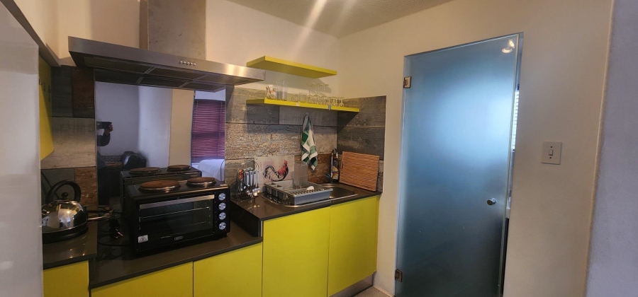 To Let 1 Bedroom Property for Rent in Table View Western Cape
